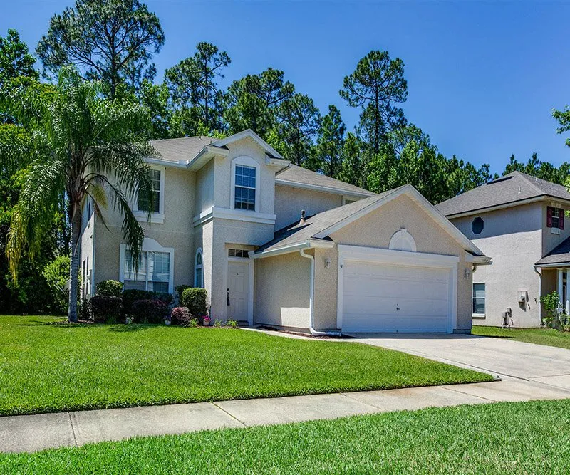 Expert lawn mowing service for beautiful yards across Sarasota, FL - My Lawn Enforcer