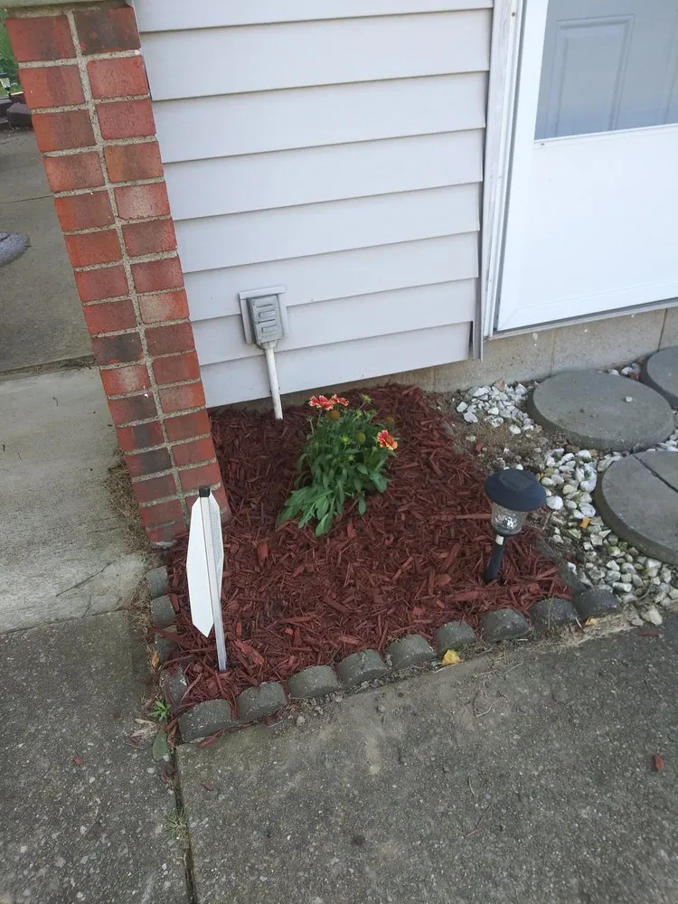 Local garden landscaping for beautiful yards in Warrensville Heights, OH by My Ohio Landscaping & Design