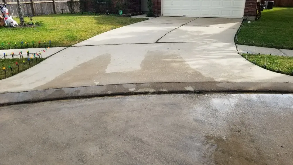 Affordable landscape design for beautiful yards in Katy, TX by My Personal Touch Cleaning Services