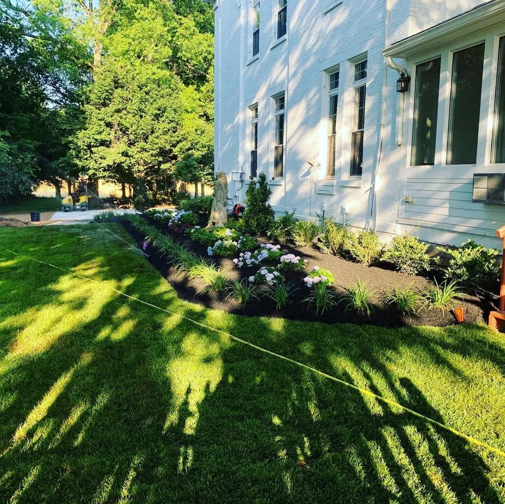 Trusted outdoor landscaping in Clarksville, TN by Myers Landscaping