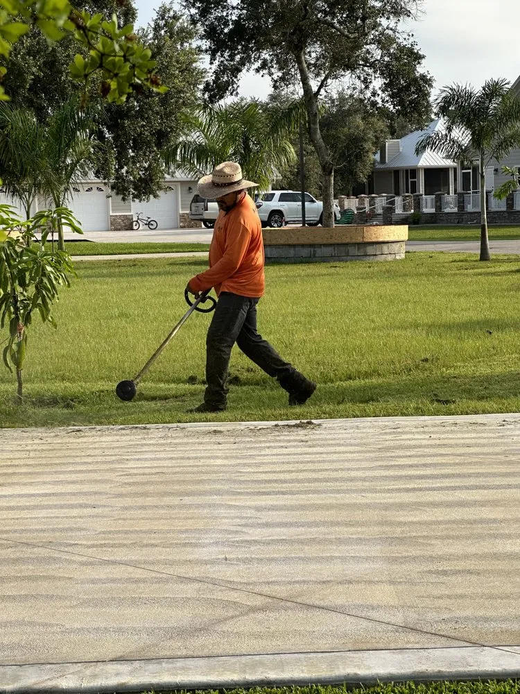 Top-rated outdoor landscaping in Tice, FL by MYJ Land Mowing