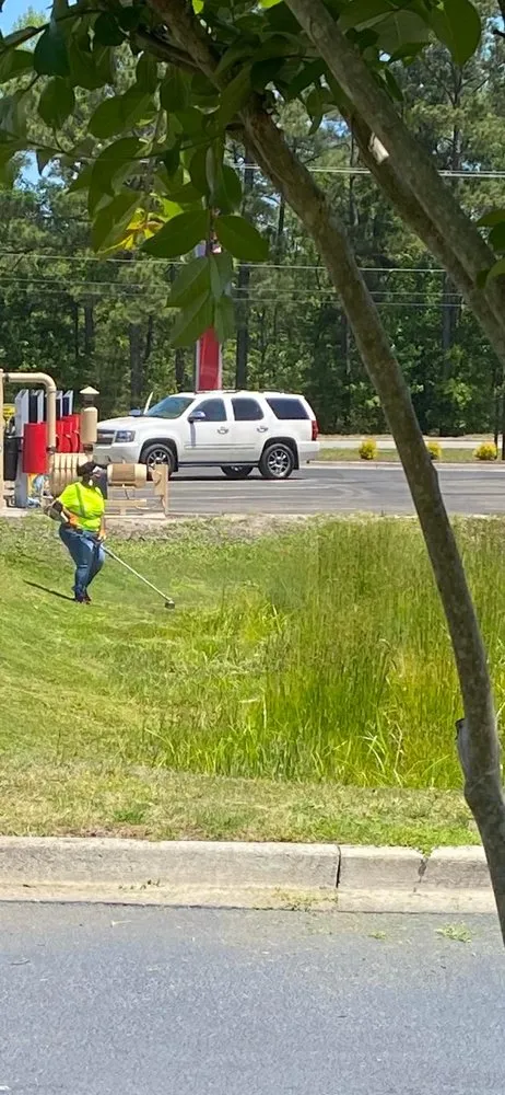 Top-rated lawn mowing service in Myrtle Beach, SC - Myrtle Beach Lawn Care