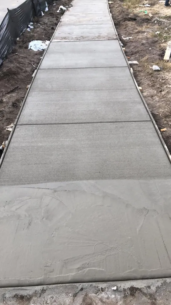 Professional garden landscaping in Charleston, SC by Myrtle Concrete Services