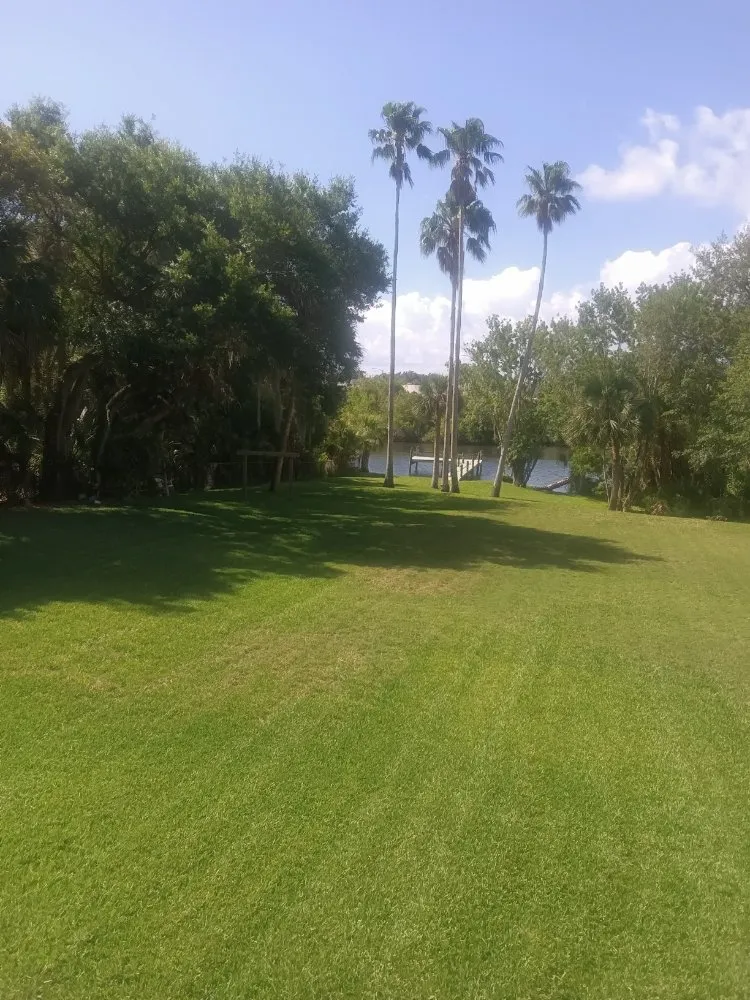 Custom lawn mowing service in Melbourne, FL - Mystic Lawn Care