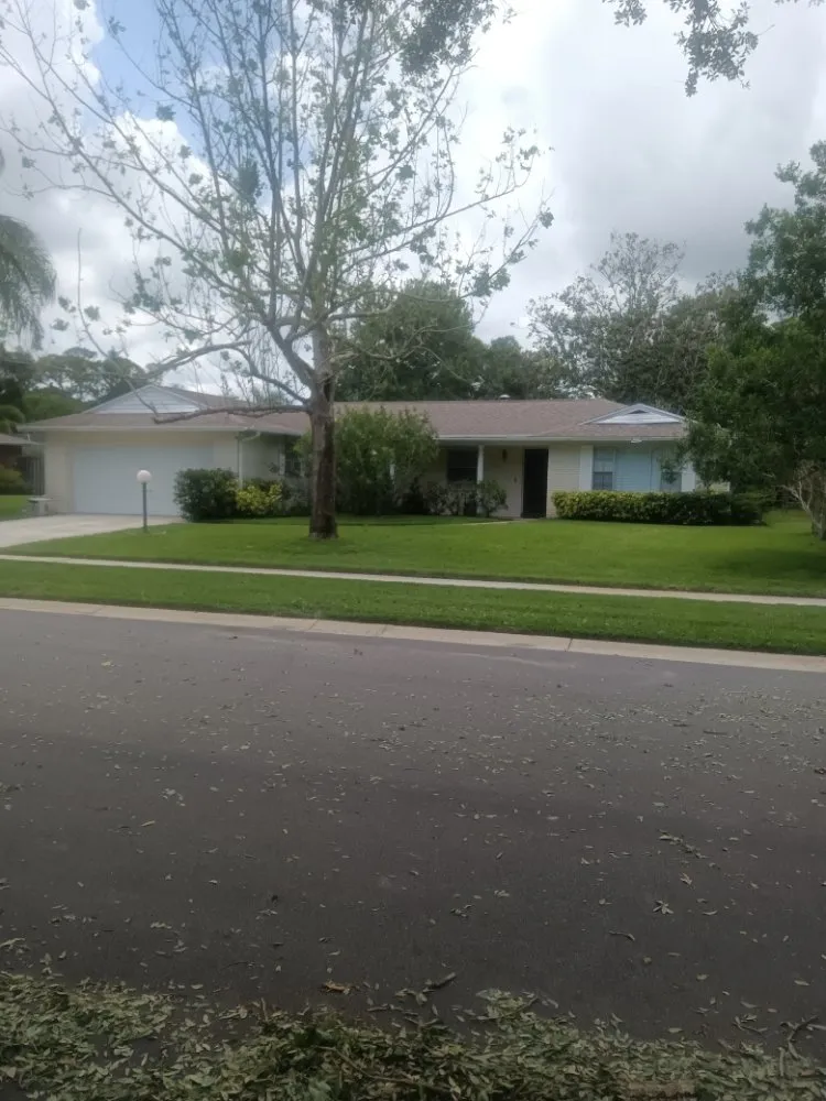 Top-rated garden landscaping in Melbourne, FL by Mystic Lawn Care