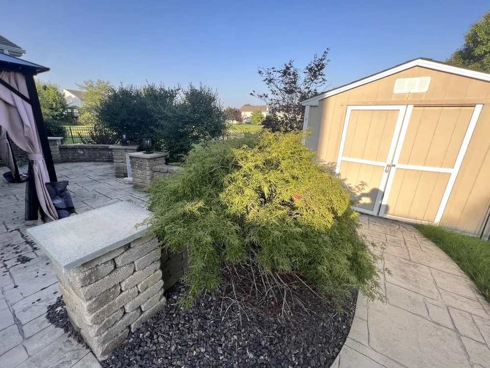 Local yard cleanup service in McCordsville, IN - N & E Outdoor Services