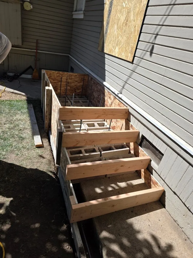 Top-rated lawn care service in Lompoc, CA by N & S Landscaping Maintenance