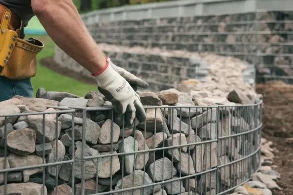 N & S Landscaping Service