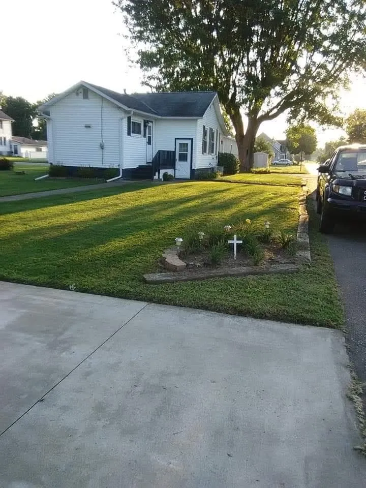 Trusted garden landscaping experts serving Newcomerstown, OH - N and J Lawn Care
