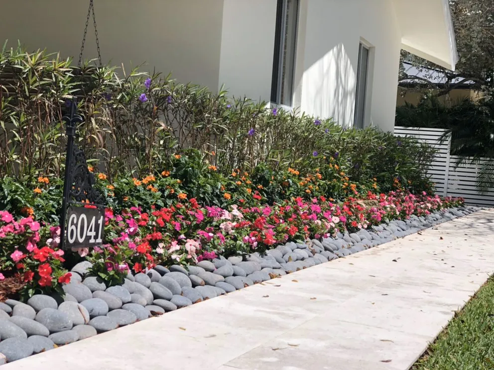 Local yard maintenance experts serving Miami, FL - N Rubio