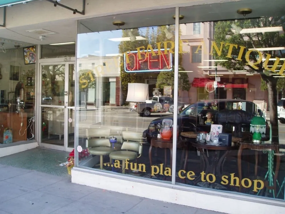 Local yard cleanup service for homes in Jacksonville, FL by N-Season Lawn Maintenance & Landscaping