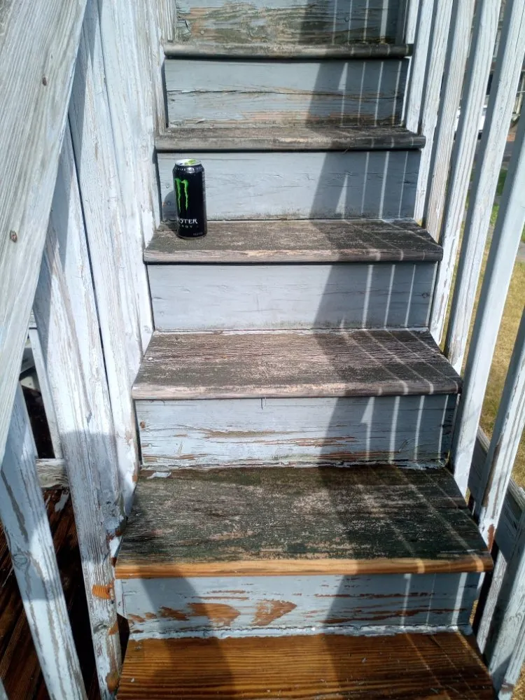 Professional yard cleanup service experts serving Kingston, NY - Naccarato's Home Improvements & Landscaping