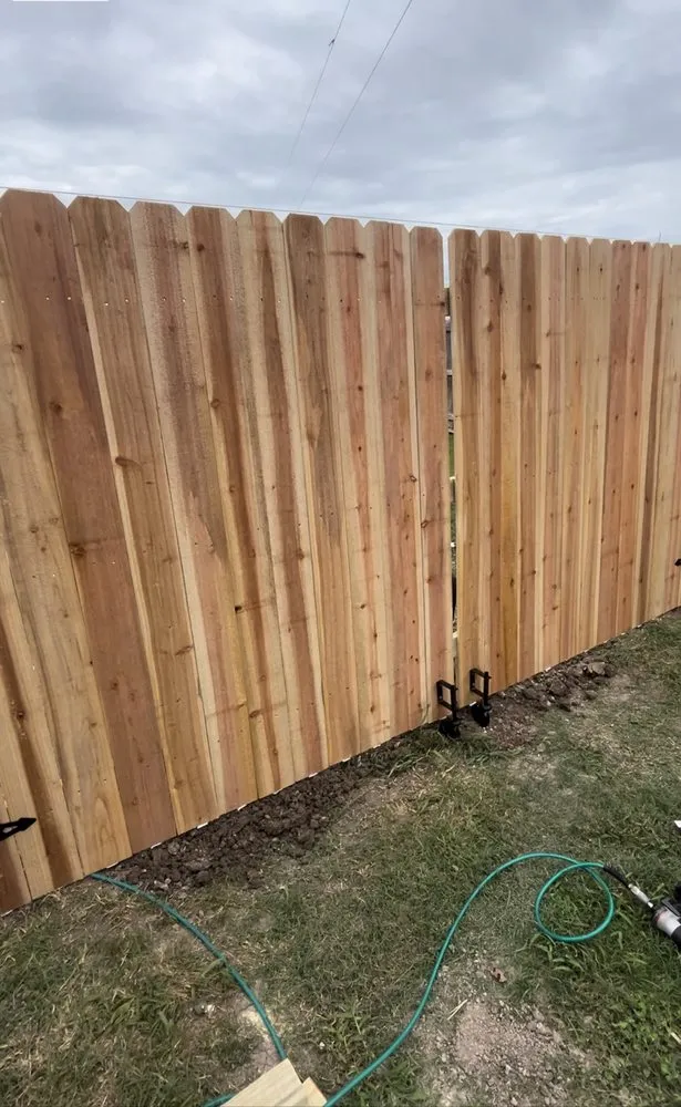 Reliable yard cleanup service in Rosebud, TX by Nacho fencing