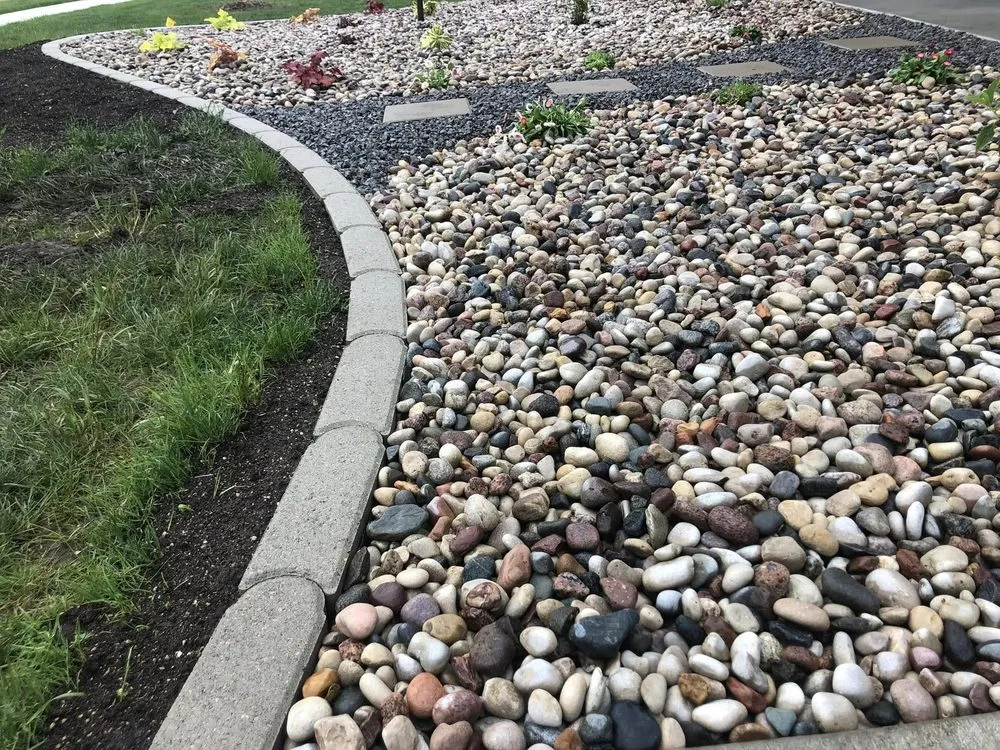 Top-rated garden landscaping in Janesville, WI - Nacho Landscaping/Hardscaping & Lawn Care