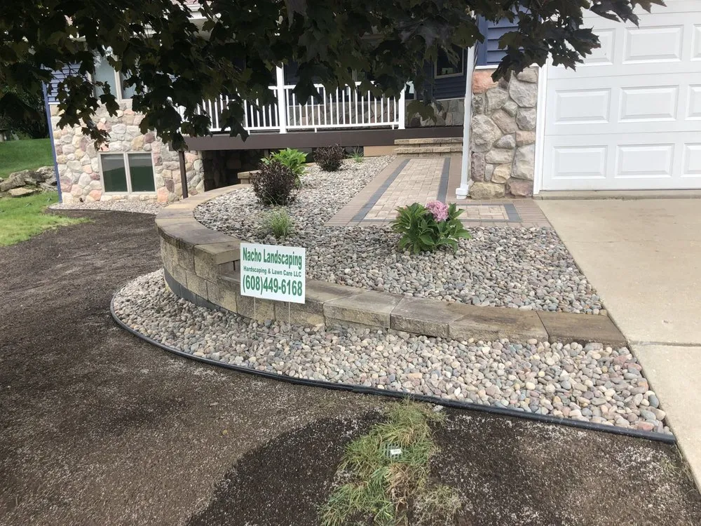 Top-rated yard cleanup service experts serving Janesville, WI - Nacho Landscaping/Hardscaping & Lawn Care