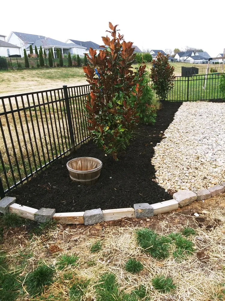 Reliable outdoor landscaping experts serving Shelbyville, TN - Nachos Landscaping