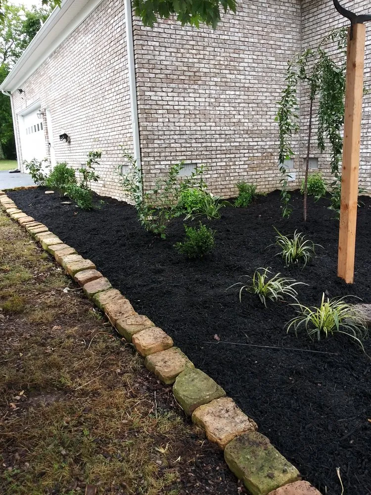 Professional outdoor landscaping near you in Shelbyville, TN by Nachos Landscaping