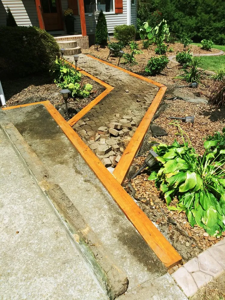 Top-rated residential landscaping with custom design across Shelbyville, TN - Nachos Landscaping