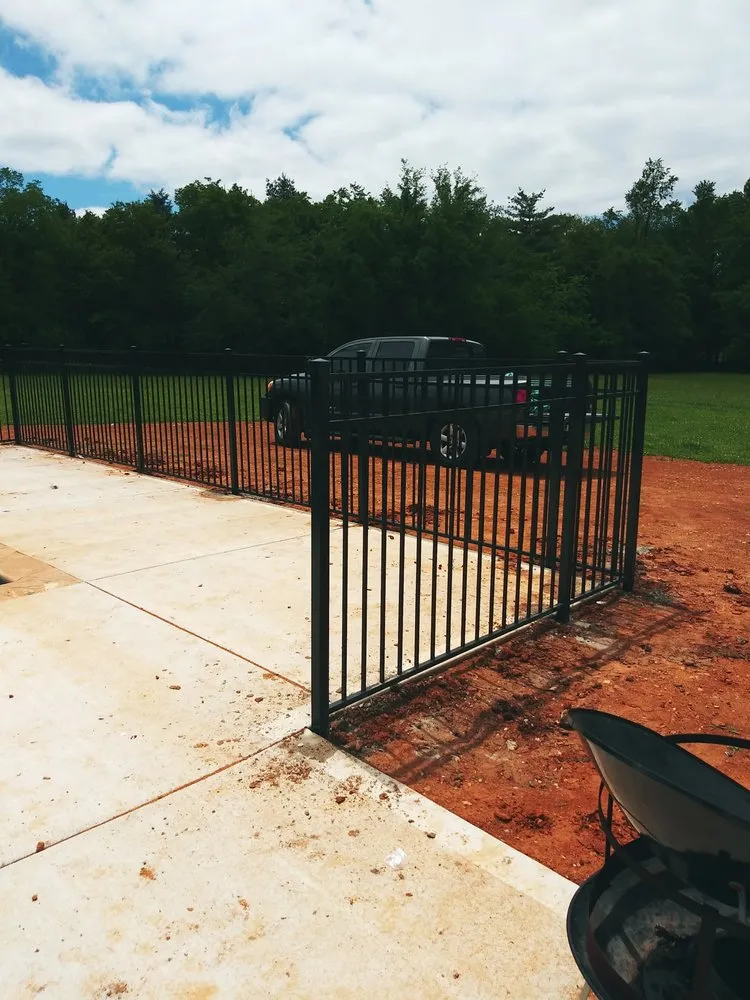 Top-rated landscape installation in Shelbyville, TN by Nachos Landscaping