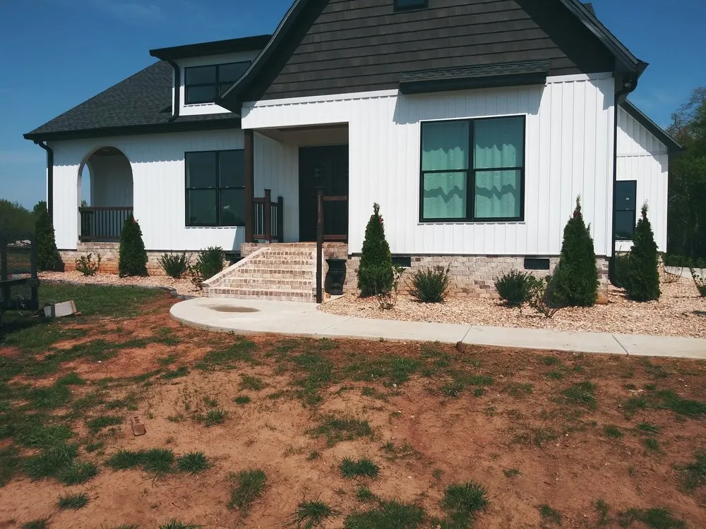 Reliable garden landscaping experts serving Shelbyville, TN - Nachos Landscaping