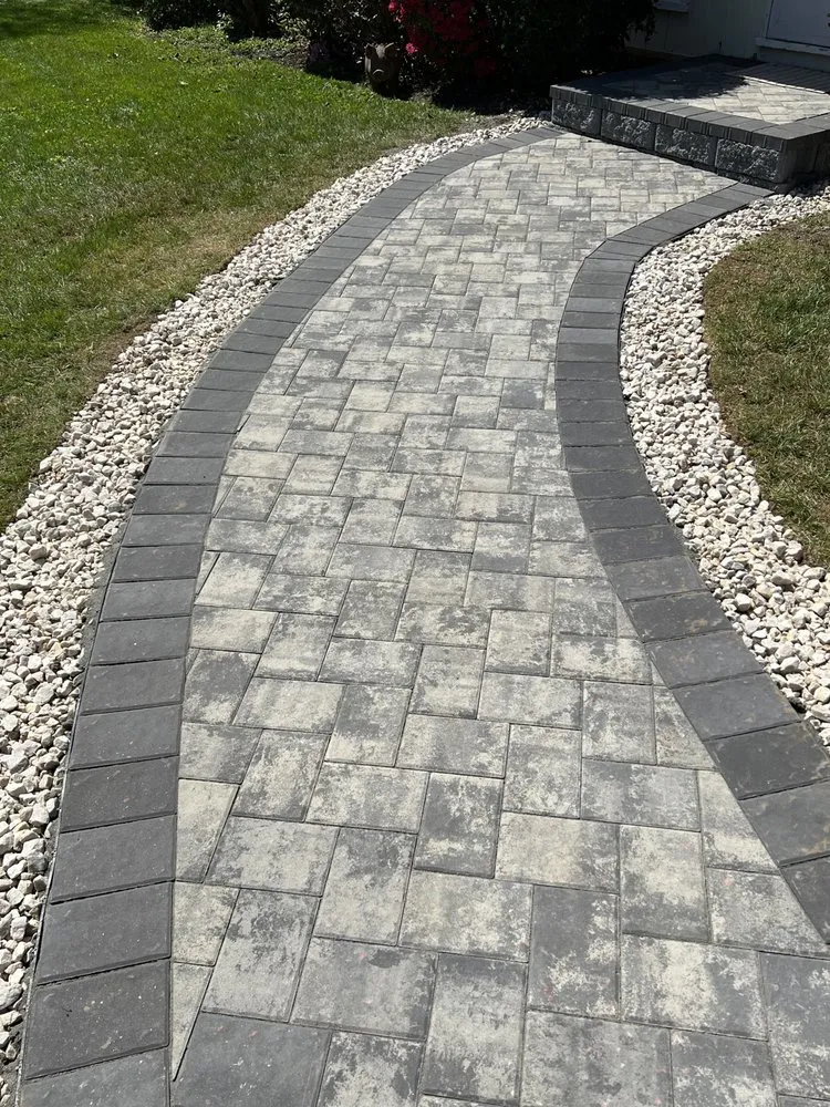 Expert yard maintenance in Roanoke, VA by Nackley's Landscaping