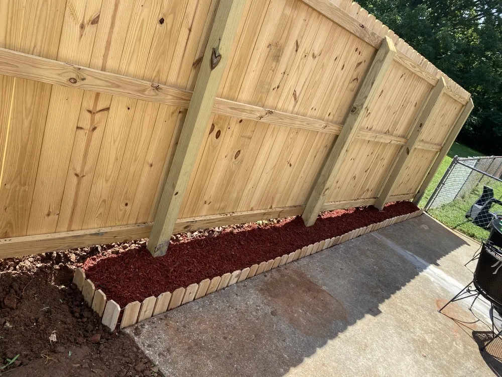 Local yard cleanup service experts serving Roanoke, VA - Nackley's Landscaping