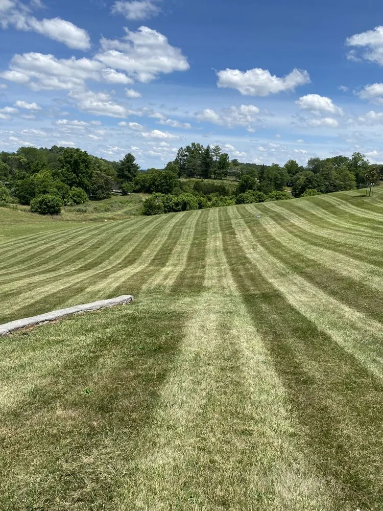 Expert landscaping services in Roanoke, VA by Nackley's Landscaping