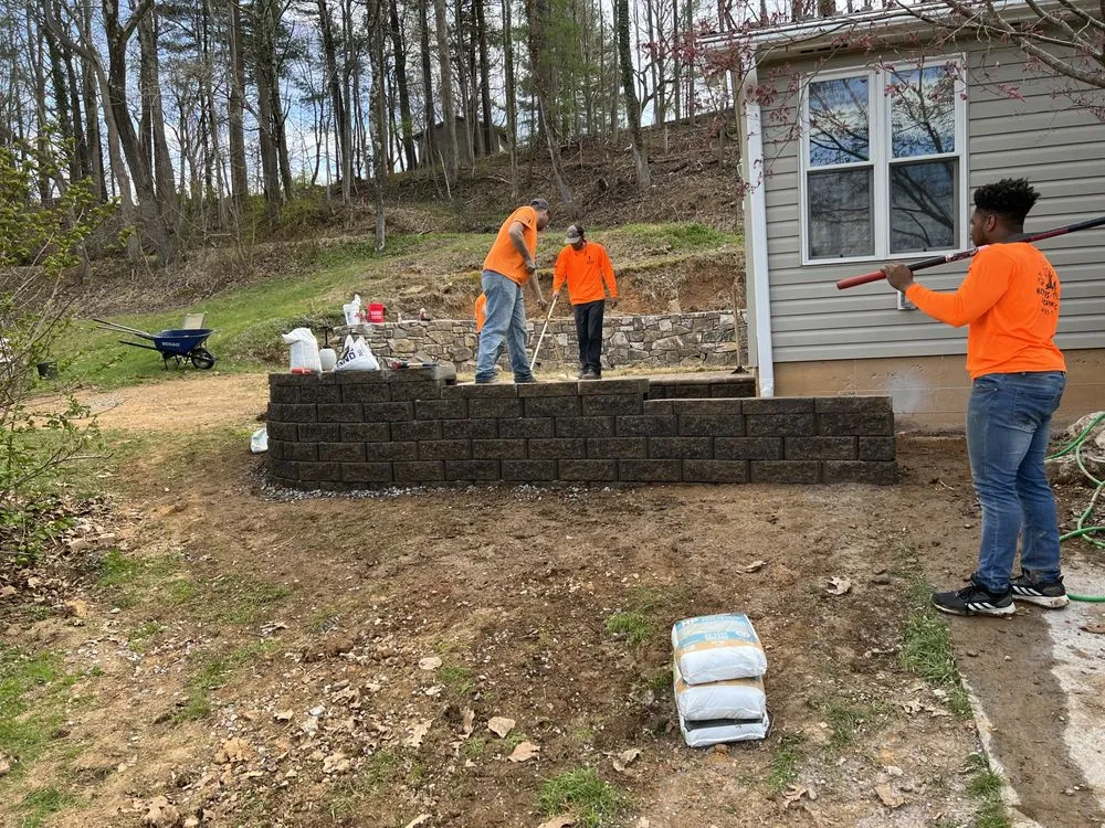 Reliable residential landscaping for beautiful yards across Roanoke, VA - Nackley's Landscaping