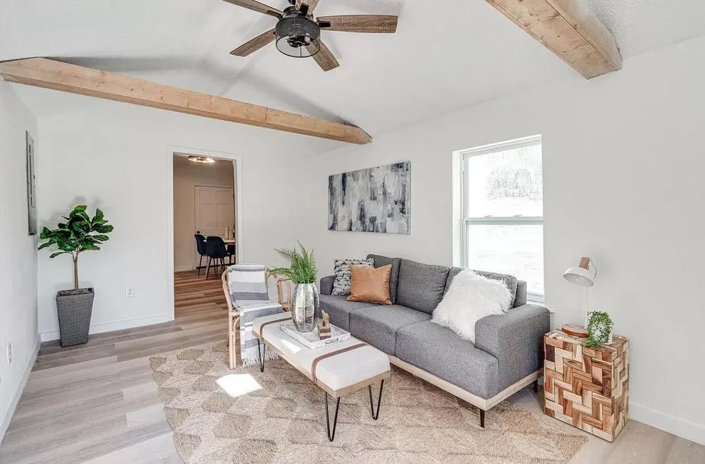 Top-rated garden landscaping in Albertville, AL by NAH Pro Services