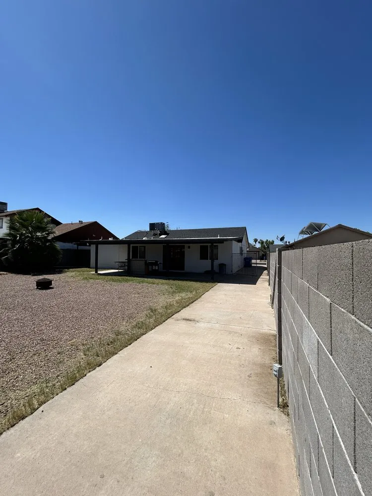 Trusted lawn mowing service for year-round maintenance in Phoenix, AZ by Najera Landscaping Services Residential & Commerical