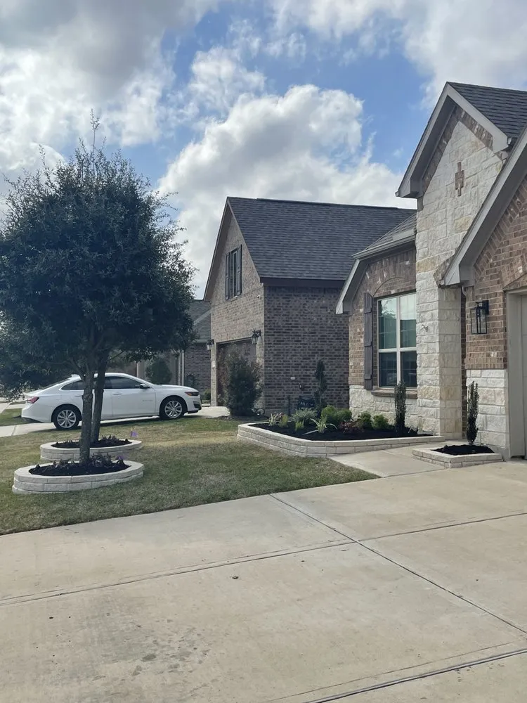 Affordable landscaping services experts serving Katy, TX - Nalesnik's Landscaping