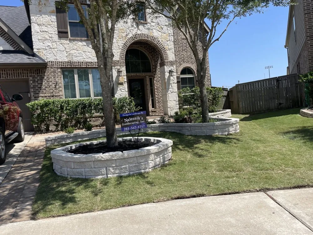 Trusted yard cleanup service experts serving Katy, TX - Nalesnik's Landscaping