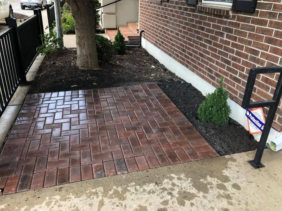 Affordable lawn mowing service near you across Topeka, KS - Naly's Lawn & Landscape