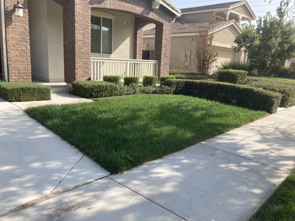 Custom garden landscaping in Ontario, CA by Nambo Lawn Care