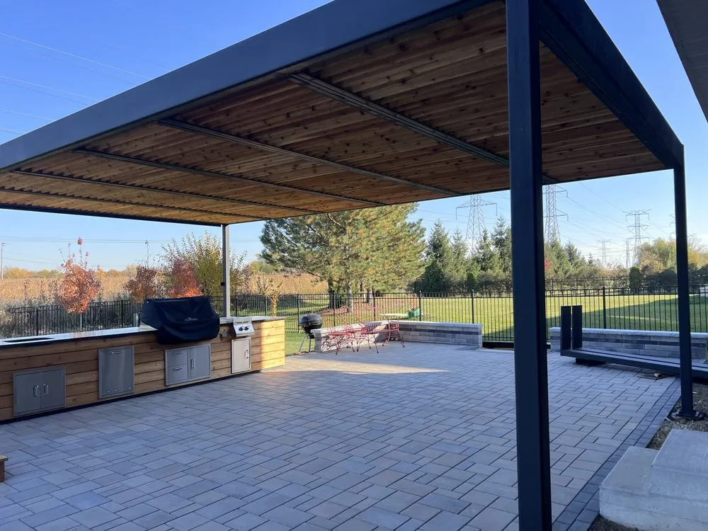 Affordable yard cleanup service for beautiful yards across Chicago, IL - NAN Outdoor Innovations