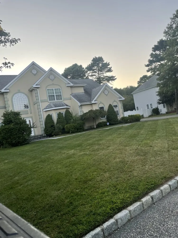 Affordable lawn mowing service in Patchogue, NY - Nano M Landscaping