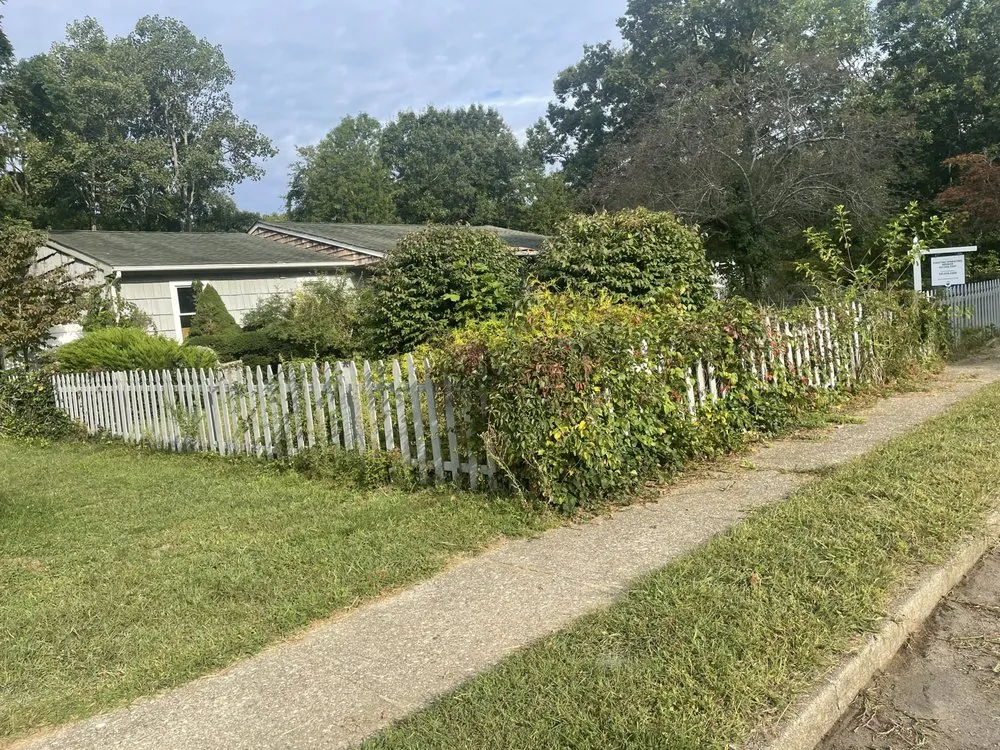 Affordable yard maintenance experts serving Patchogue, NY - Nano M Landscaping