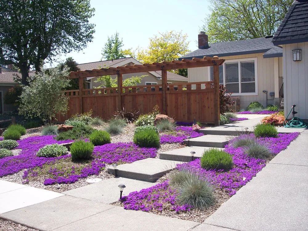 Custom residential landscaping for residential properties in Napa, CA by Napa Valley Lawn & Garden Co.