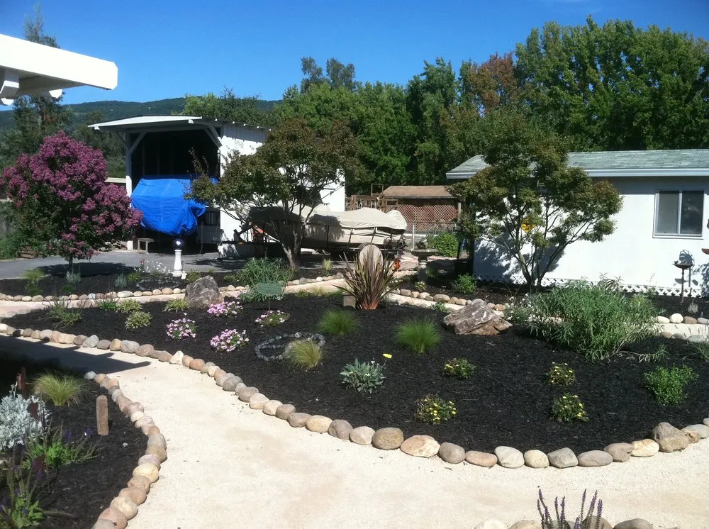 Professional lawn mowing service in Napa, CA - Napa Valley Lawn & Garden Co.