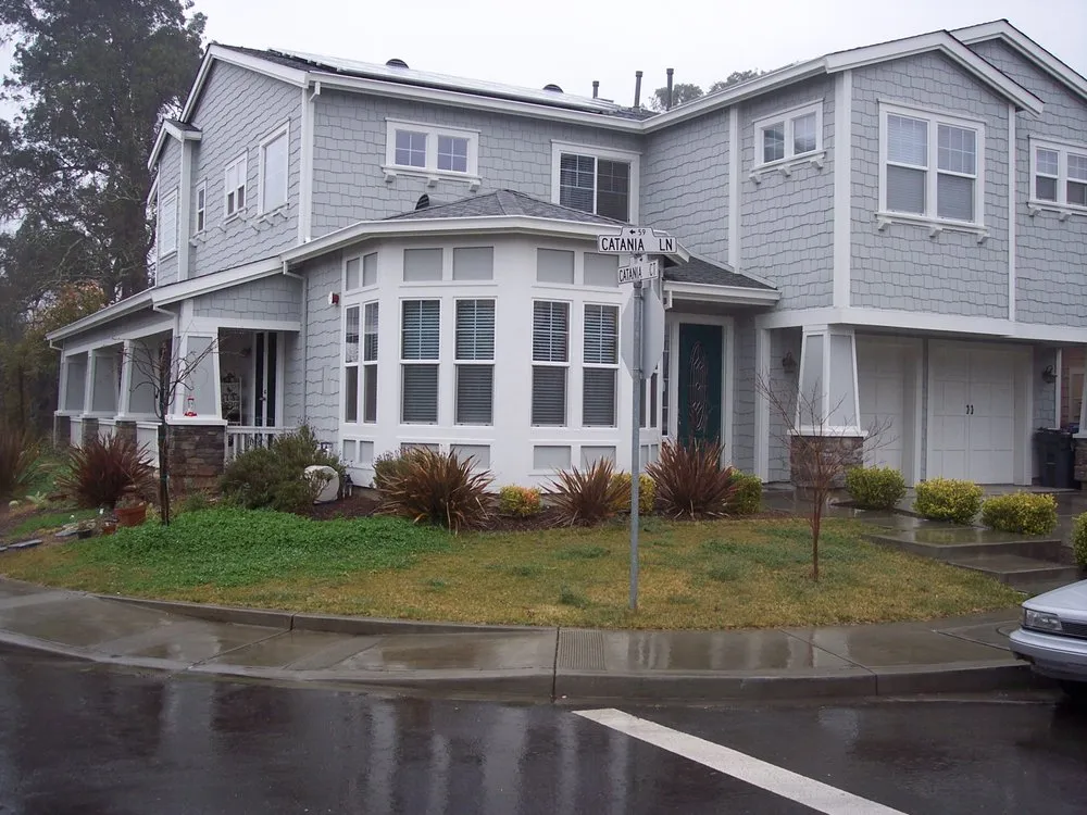 Trusted lawn mowing service for year-round maintenance across Napa, CA - Napa Valley Lawn & Garden Co.