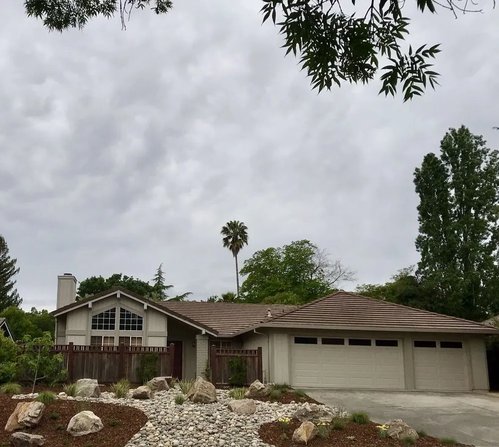 Trusted lawn mowing service experts serving Napa, CA - Napa Valley Lawn & Garden Co.