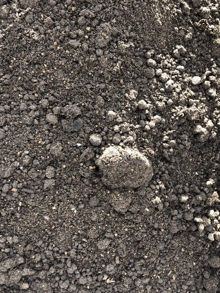 Expert yard cleanup service experts serving Naperville, IL - Naperville Mulch Sales