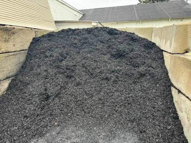 Professional landscape installation for homes in Naperville, IL by Naperville Mulch Sales