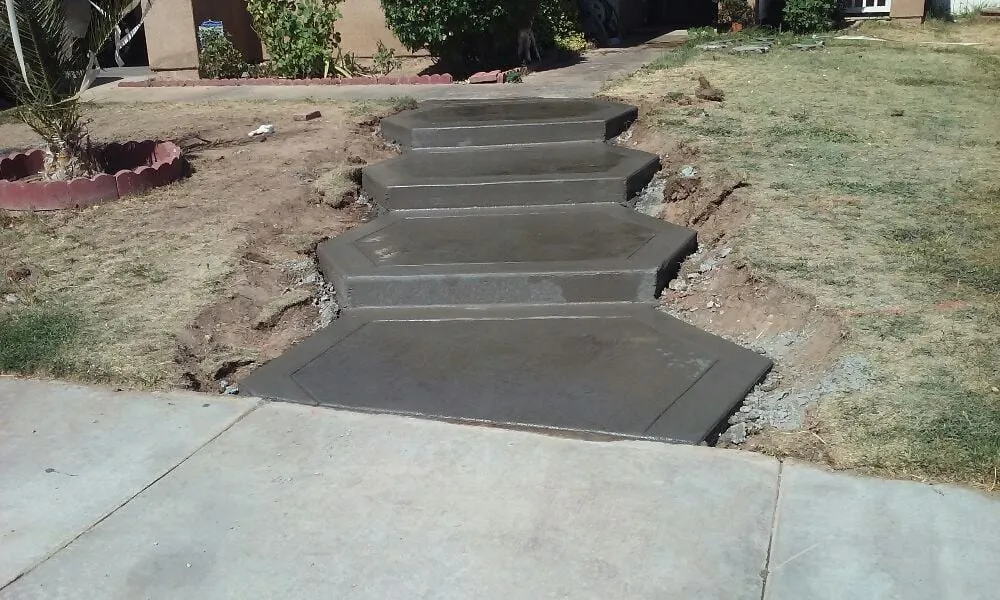 Local lawn care service in Apple Valley, CA - Naranjo Landscaping & Concrete