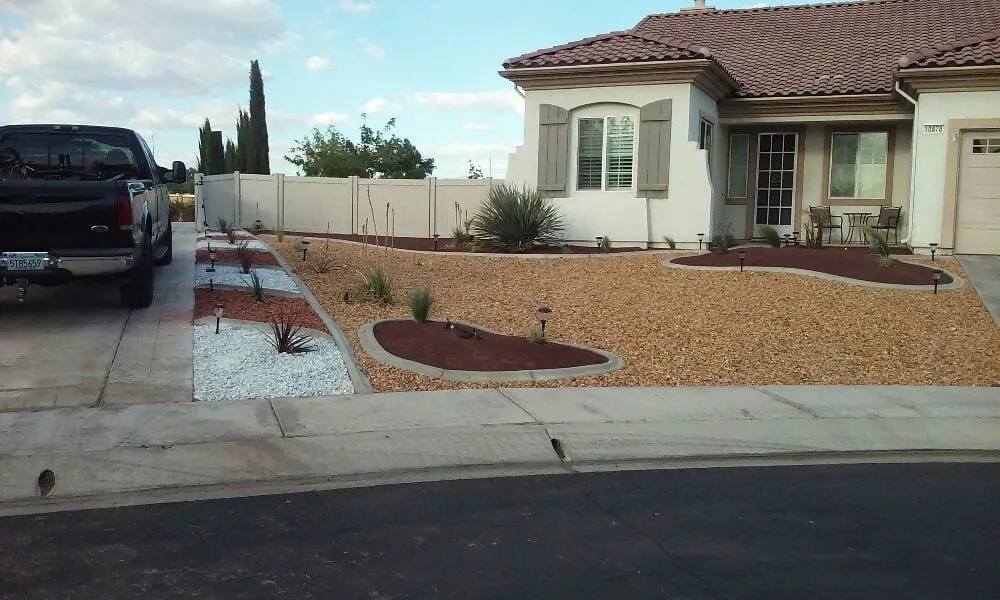 Affordable landscape design in Apple Valley, CA by Naranjo Landscaping & Concrete
