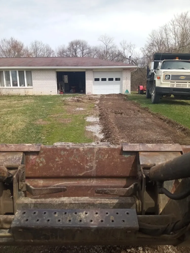 Professional yard cleanup service experts serving Bethesda, OH - Nardos lawncare and landscape