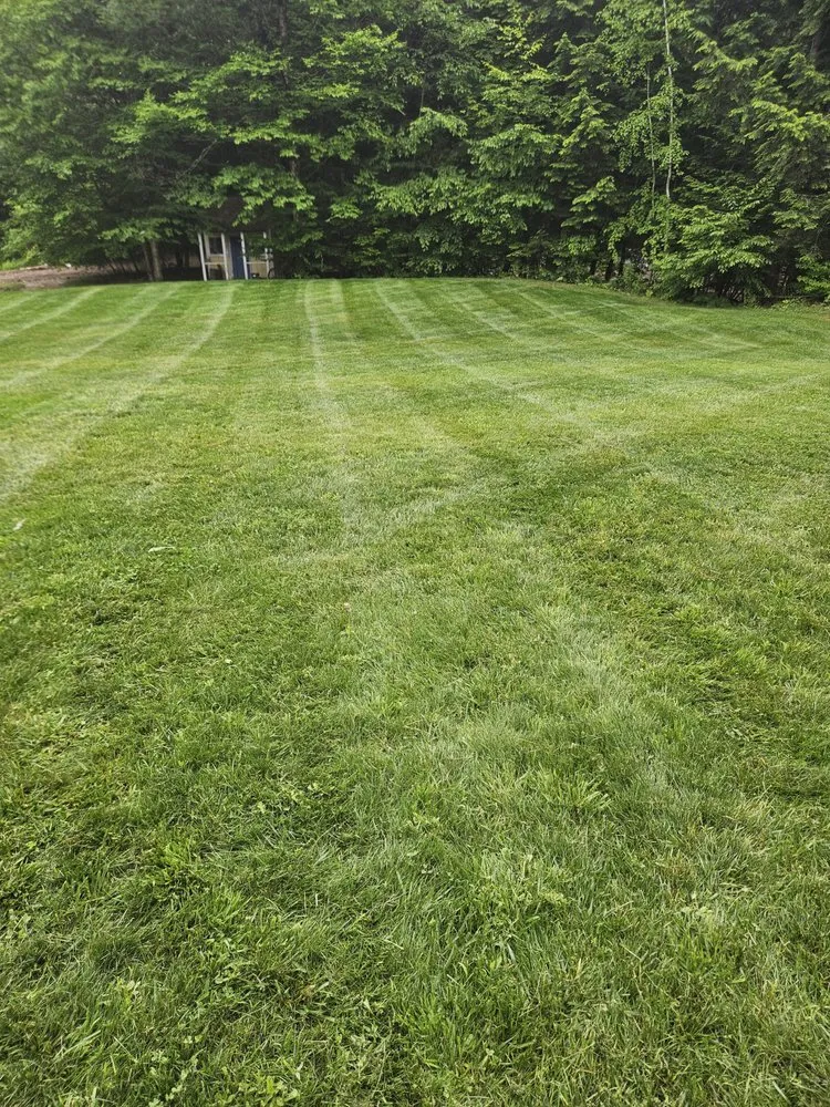 Reliable garden landscaping in Henniker, NH by Nash's Lawn Care