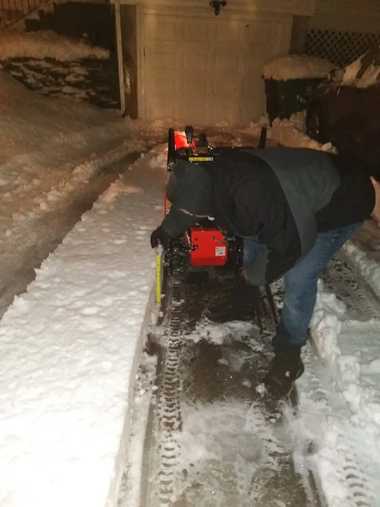 Professional garden landscaping experts serving Nashua, NH - Nashua Trashmasters