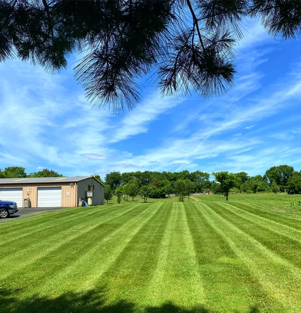 Local yard maintenance for residential properties in Columbia, TN by Nashville Lawn Pro