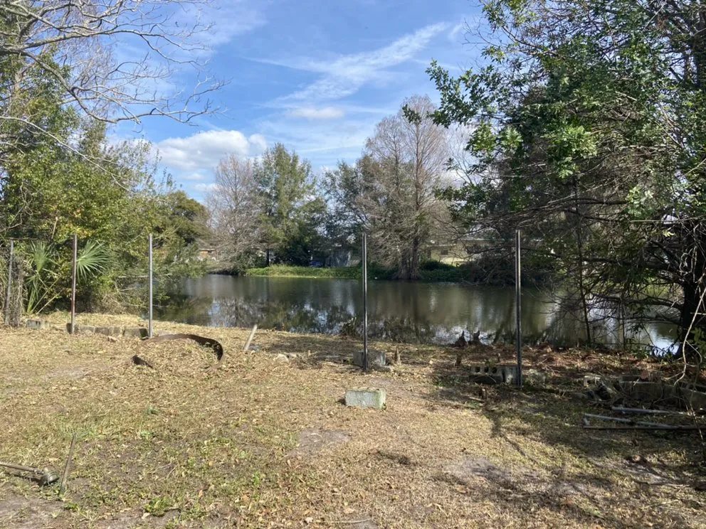 Local lawn care service for residential properties in Davenport, FL by Natalie's Lawn Care And Maintenance